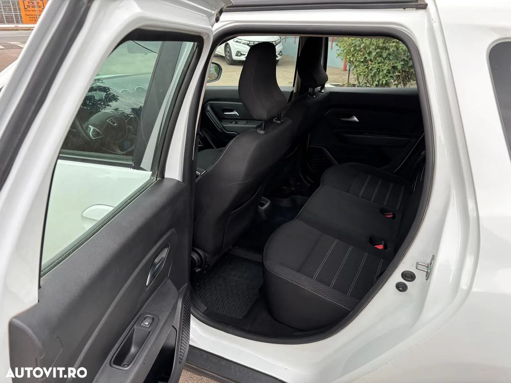 Dacia Duster 1.5 Blue dCi 4WD Comfort - 12