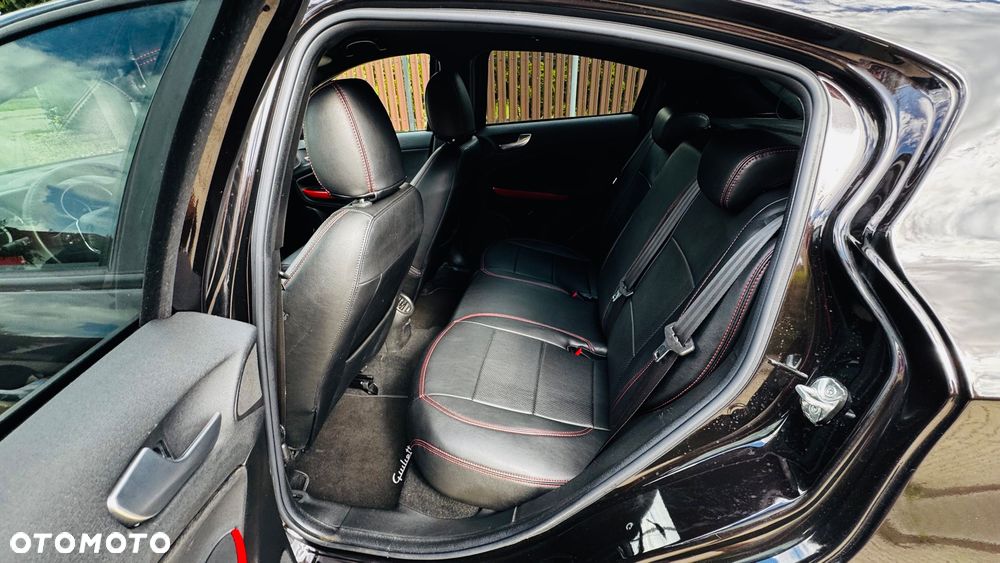 Alfa Romeo Giulietta 1.6 JTDM 16V Veloce - 23