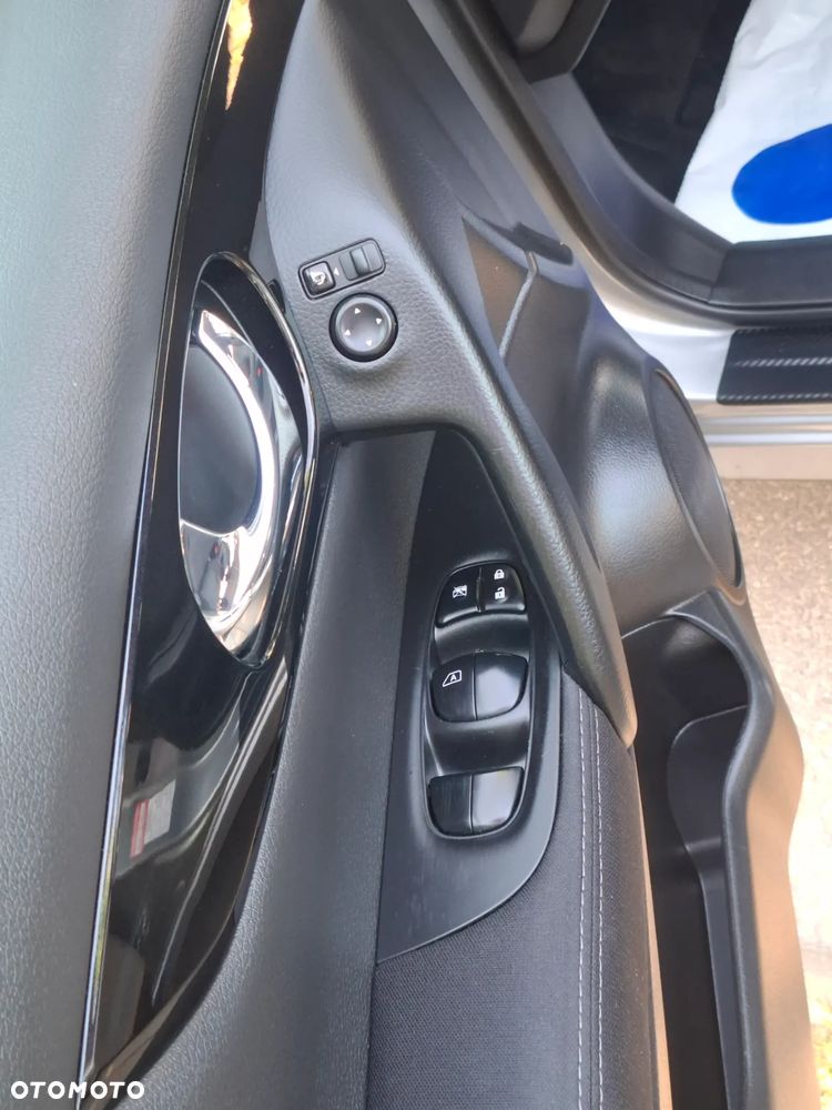 Nissan Qashqai 1.5 dCi N-Tec - 20
