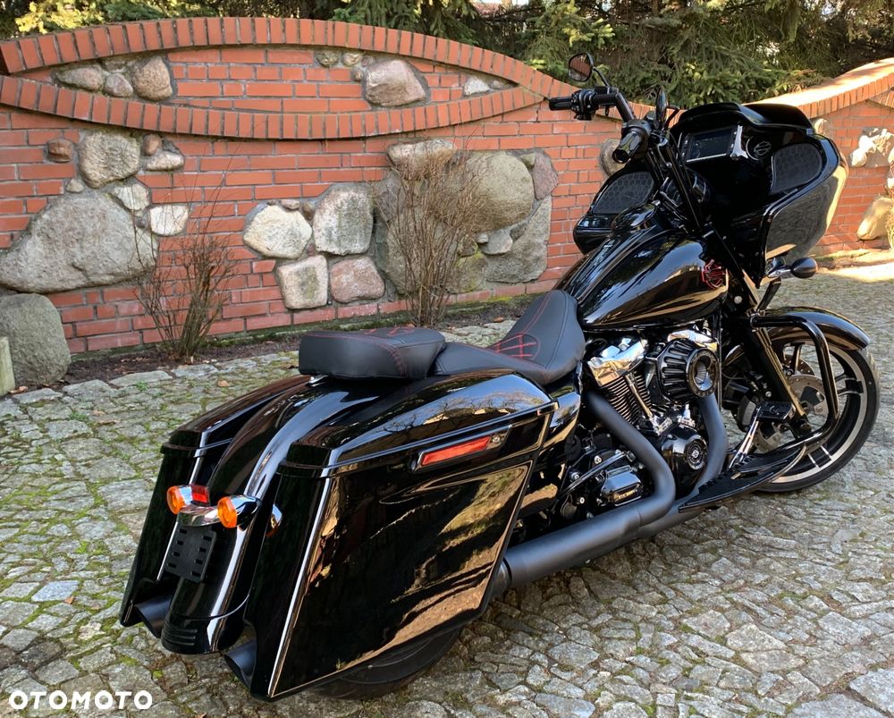 Harley-Davidson Touring Road Glide - 8