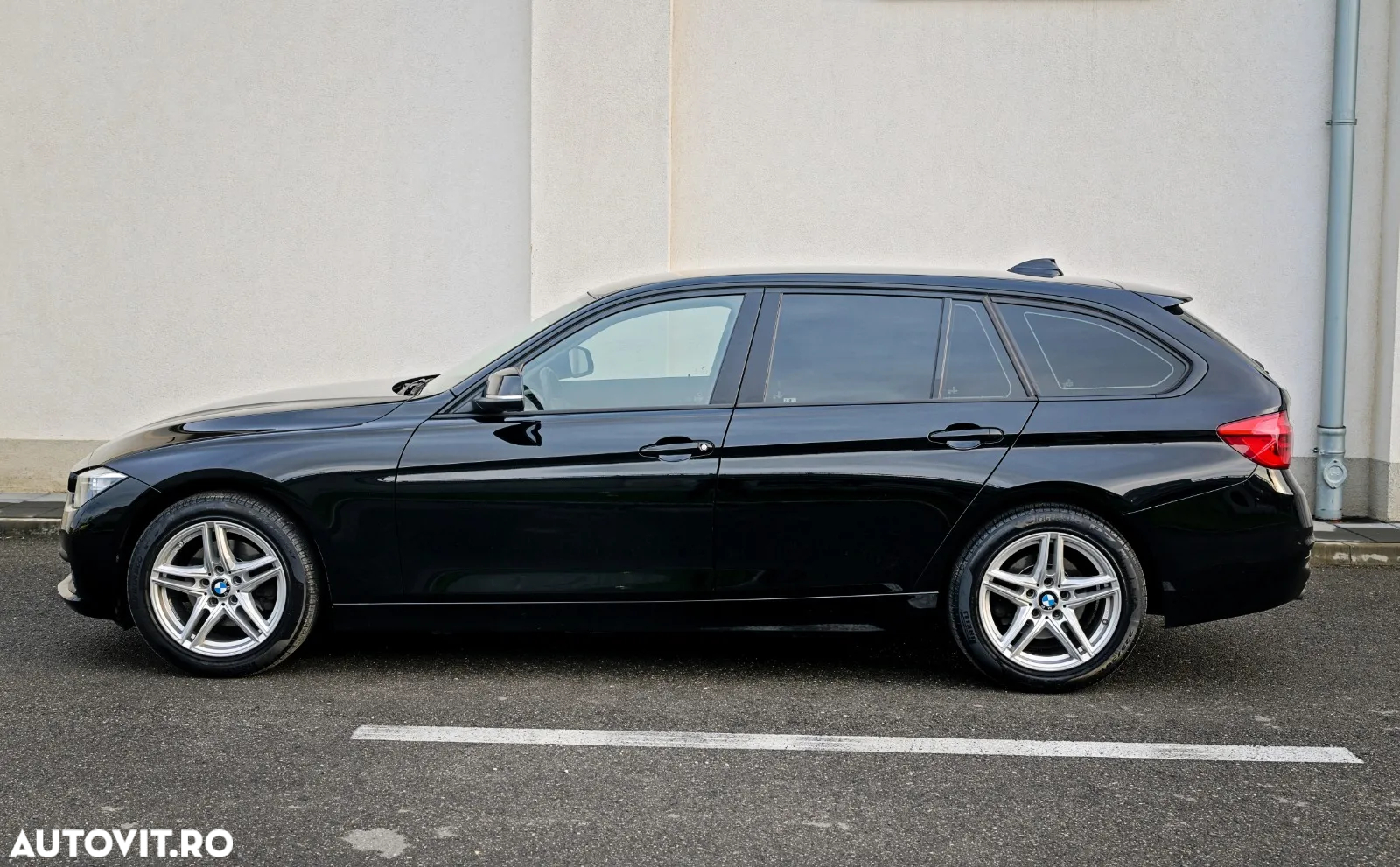 BMW Seria 3 320d Touring xDrive Aut. - 3