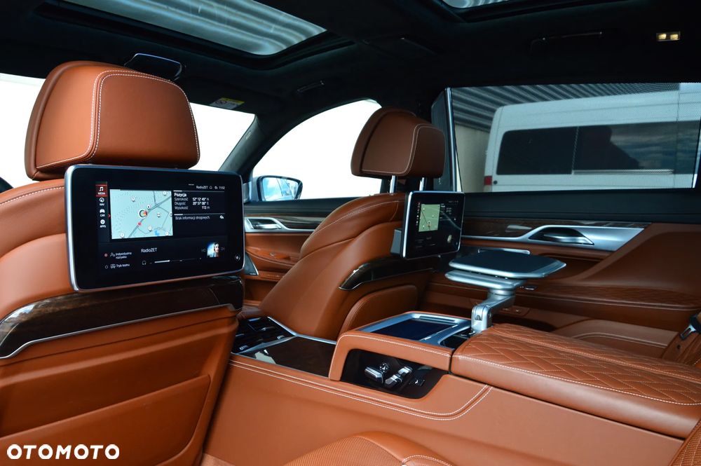 BMW Seria 7 M760Li xDrive V12 Excellence - 19