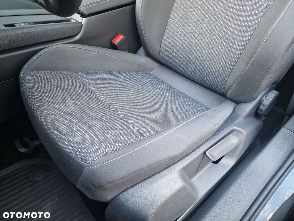 Skoda Superb 2.0 TDI SCR Essence DSG - 13
