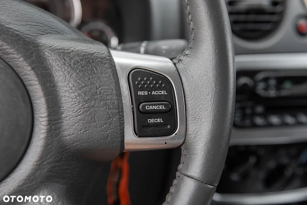 Jeep Cherokee 2.8 CRD Limited - 19
