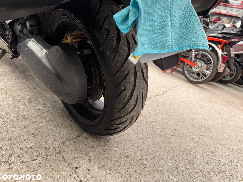 Honda DN-01 - 15