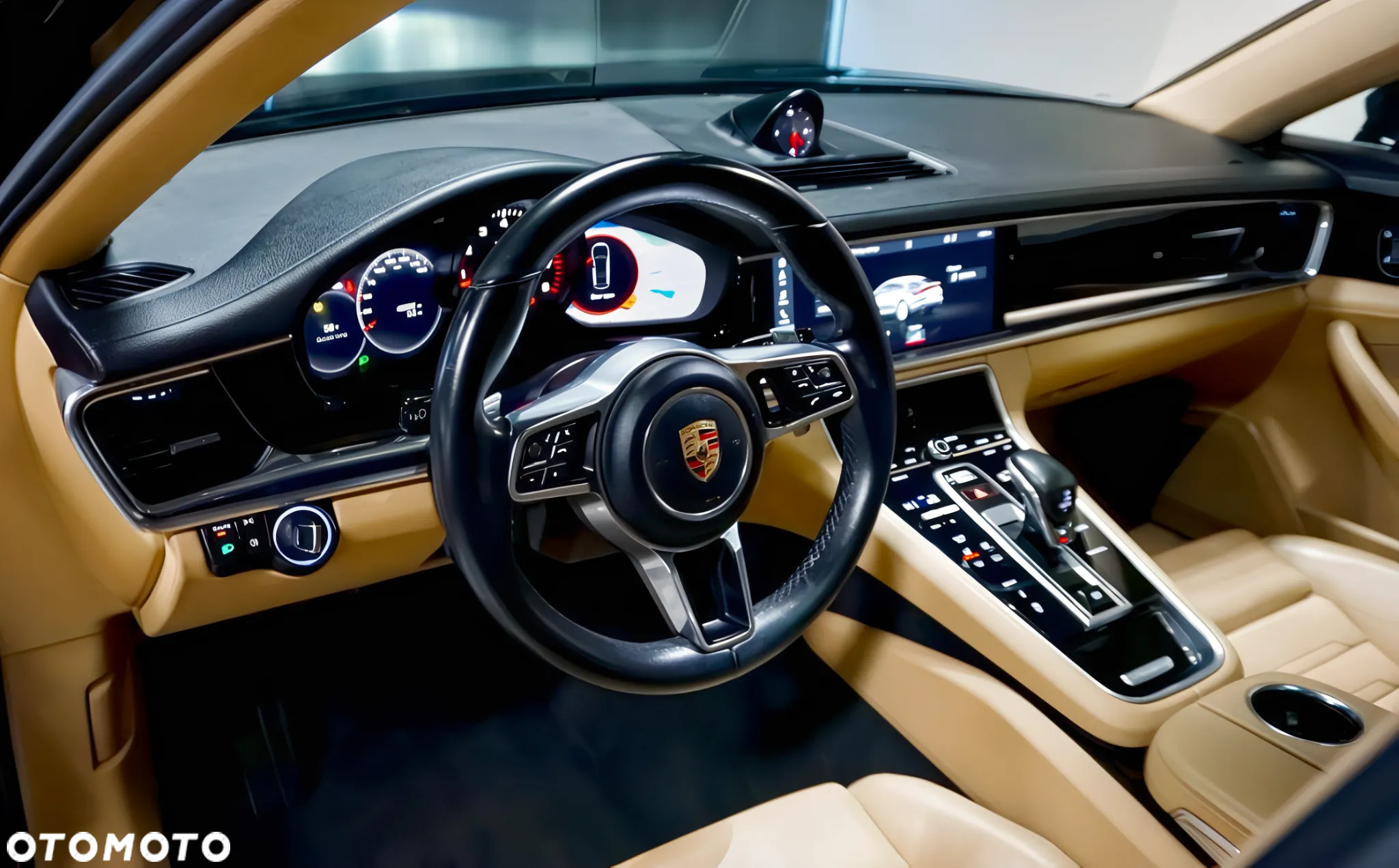Porsche Panamera 4 Executive - 10