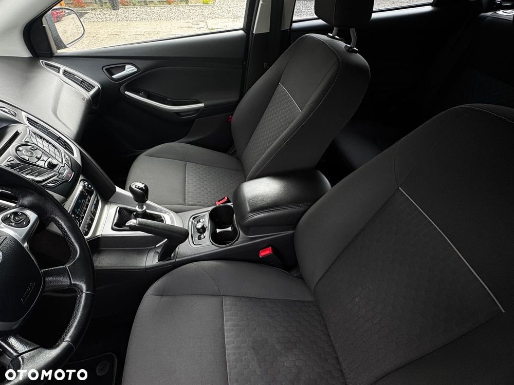 Ford Focus 1.0 EcoBoost STart-Stopp-System TITANIUM - 22