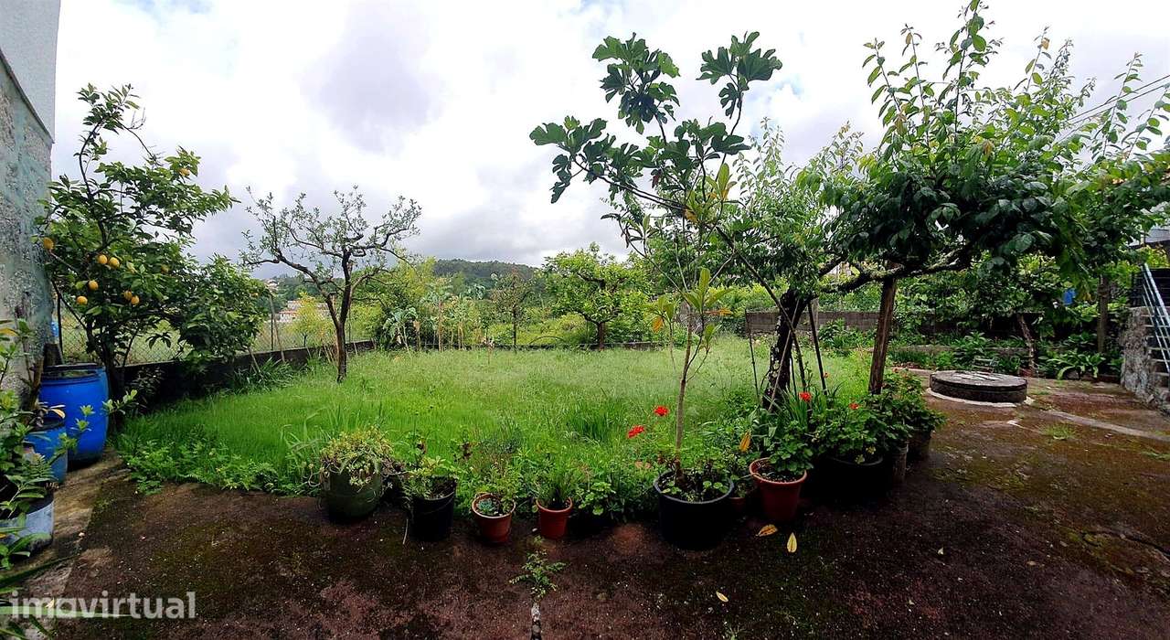 Moradia Isolada T3 Venda em Revelhe,Fafe - Grande imagem: 2/23