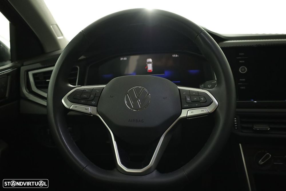 VW Taigo 1.0 TSI Urban DSG - 14