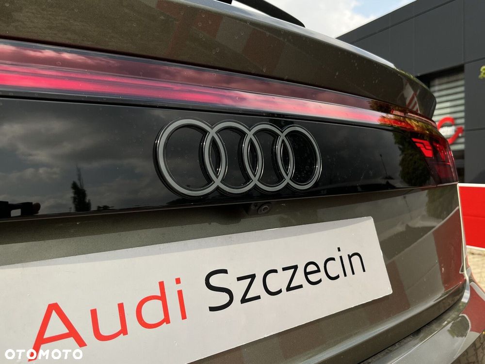 Audi SQ8 - 12