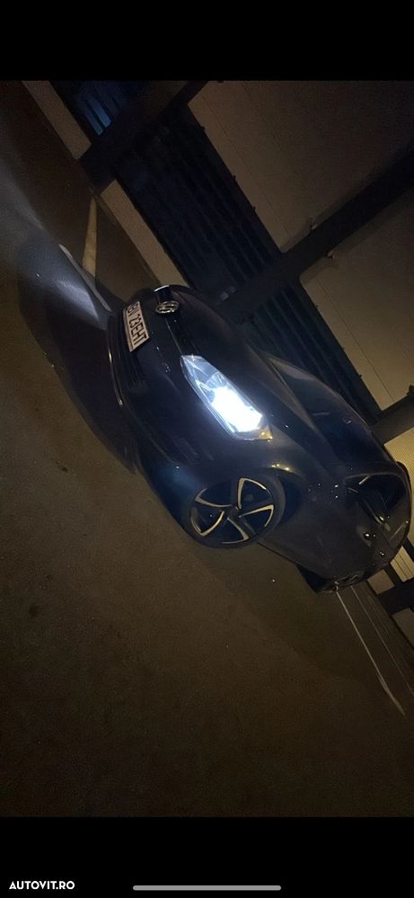 Volkswagen Golf 1.6 TDI BlueMotion Technology DSG Trendline - 8