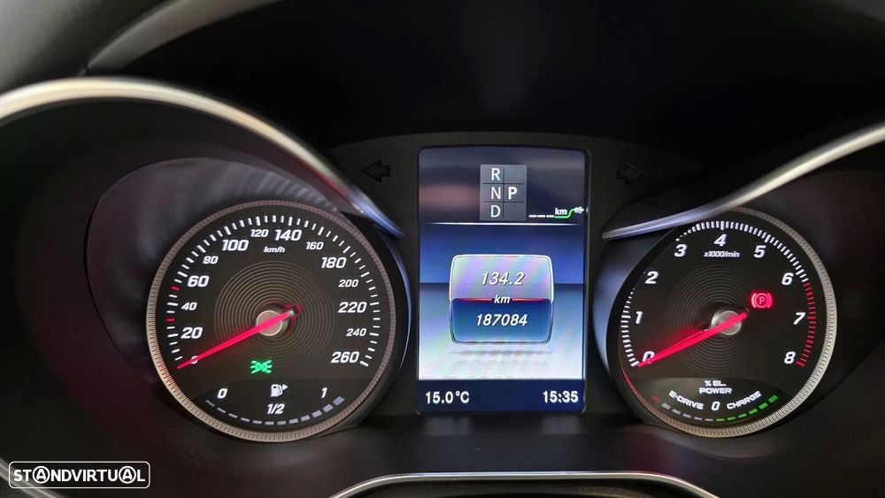 Mercedes-Benz C 350 e T 7G-TRONIC AMG Line - 39