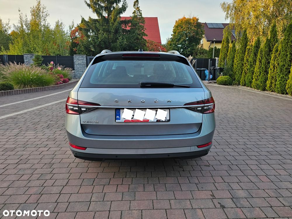 Skoda Superb 2.0 TDI SCR Style - 8