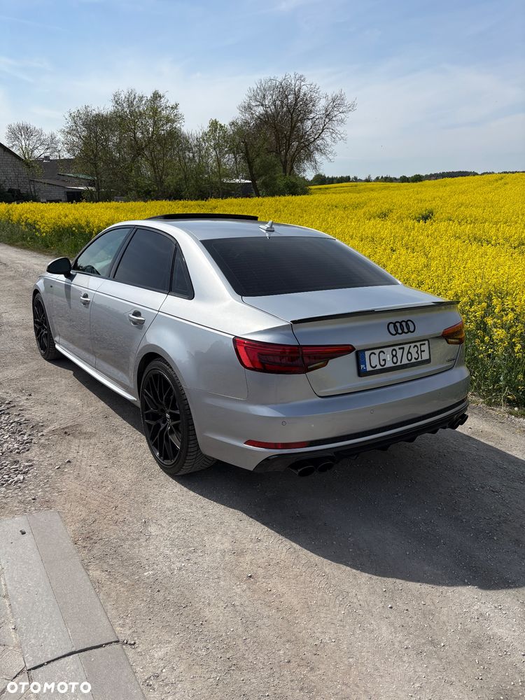Audi A4 Limousine - 7