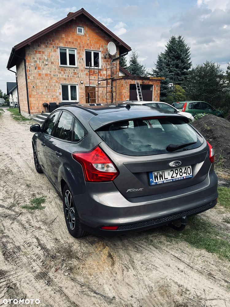 Ford Focus 1.6 Trend - 4