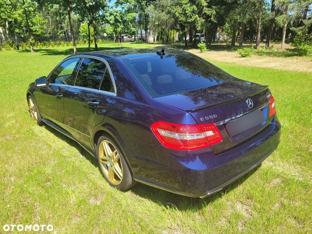 Mercedes-Benz Klasa E - 12