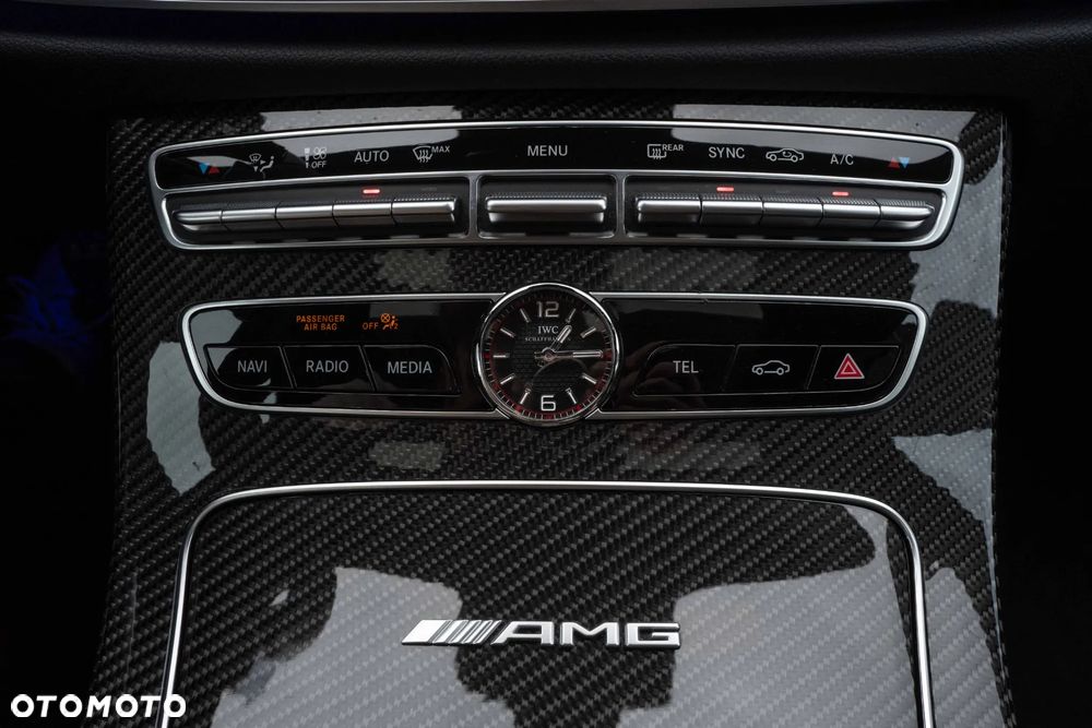 Mercedes-Benz Klasa E AMG 63 S 4-Matic+ - 28