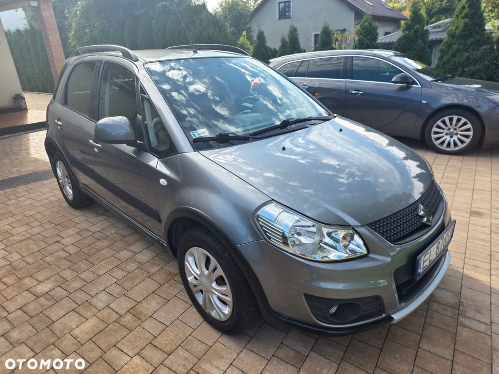 Suzuki Sx4 2010 photo 4