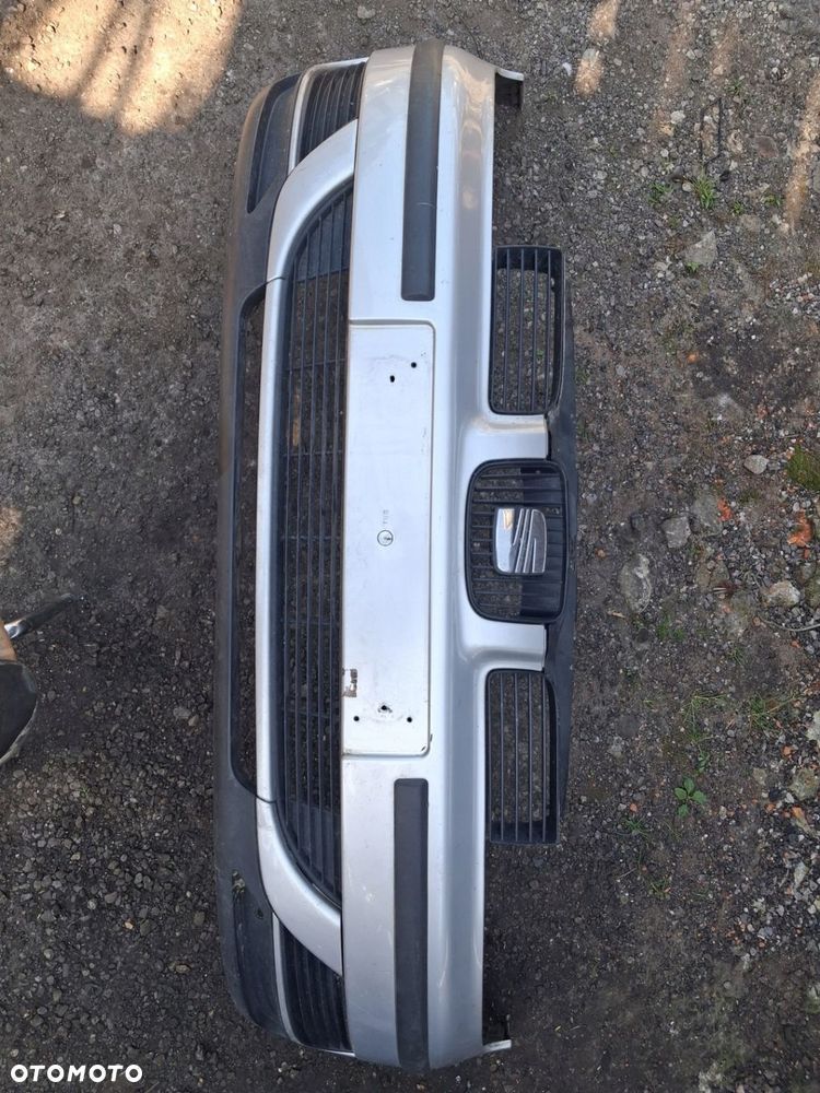 Zderzak przód przedni Seat Leon I Toledo II 99-04 1M0807221E - 1
