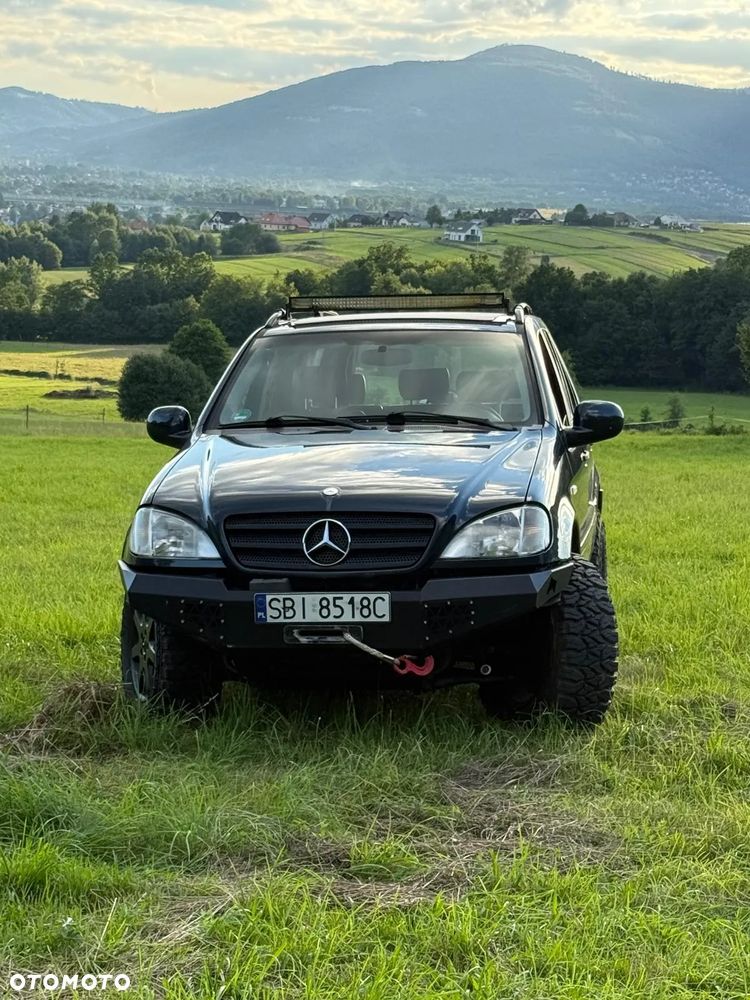 Mercedes-Benz ML 430 - 7