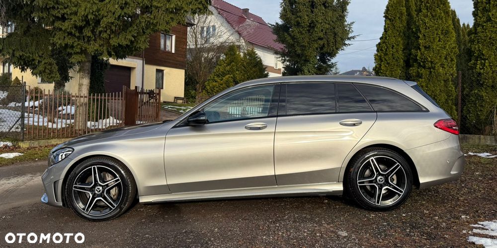 Mercedes-Benz Klasa C 180 9G-TRONIC AMG Line - 12