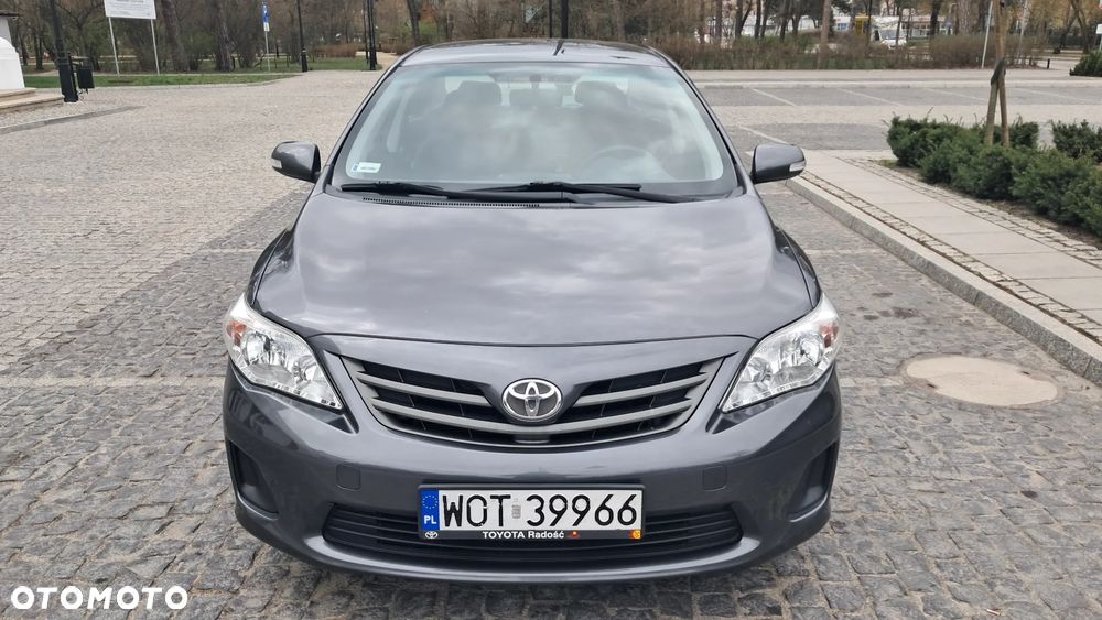 Toyota Corolla 1.6 Luna - 5