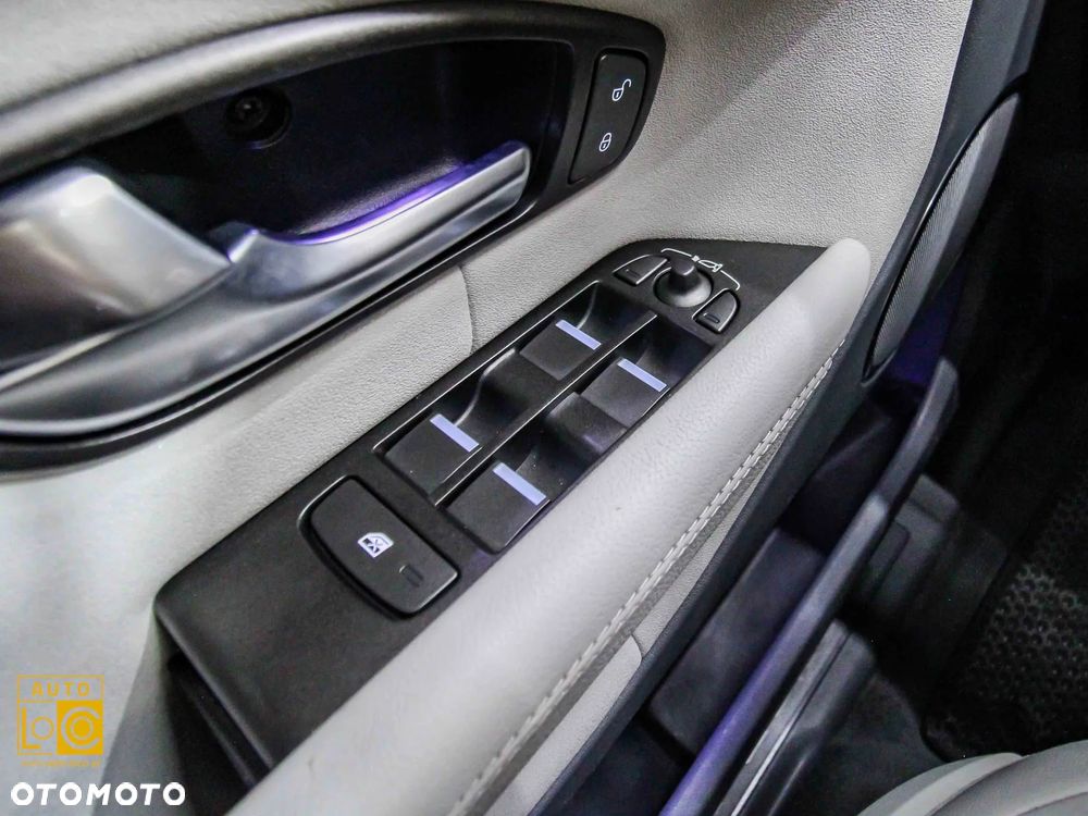 Land Rover Range Rover Evoque D150 R-Dynamic HSE - 26