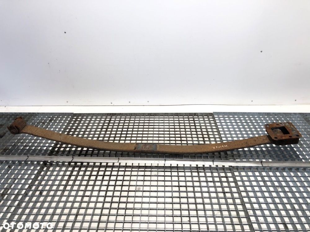 RESOR PRAWY TYŁ  RENAULT MASTER II Autobus (JD) 1998 - 2022 2.5 D 59 kW [80 KM] olej napędowy 1998 - 1