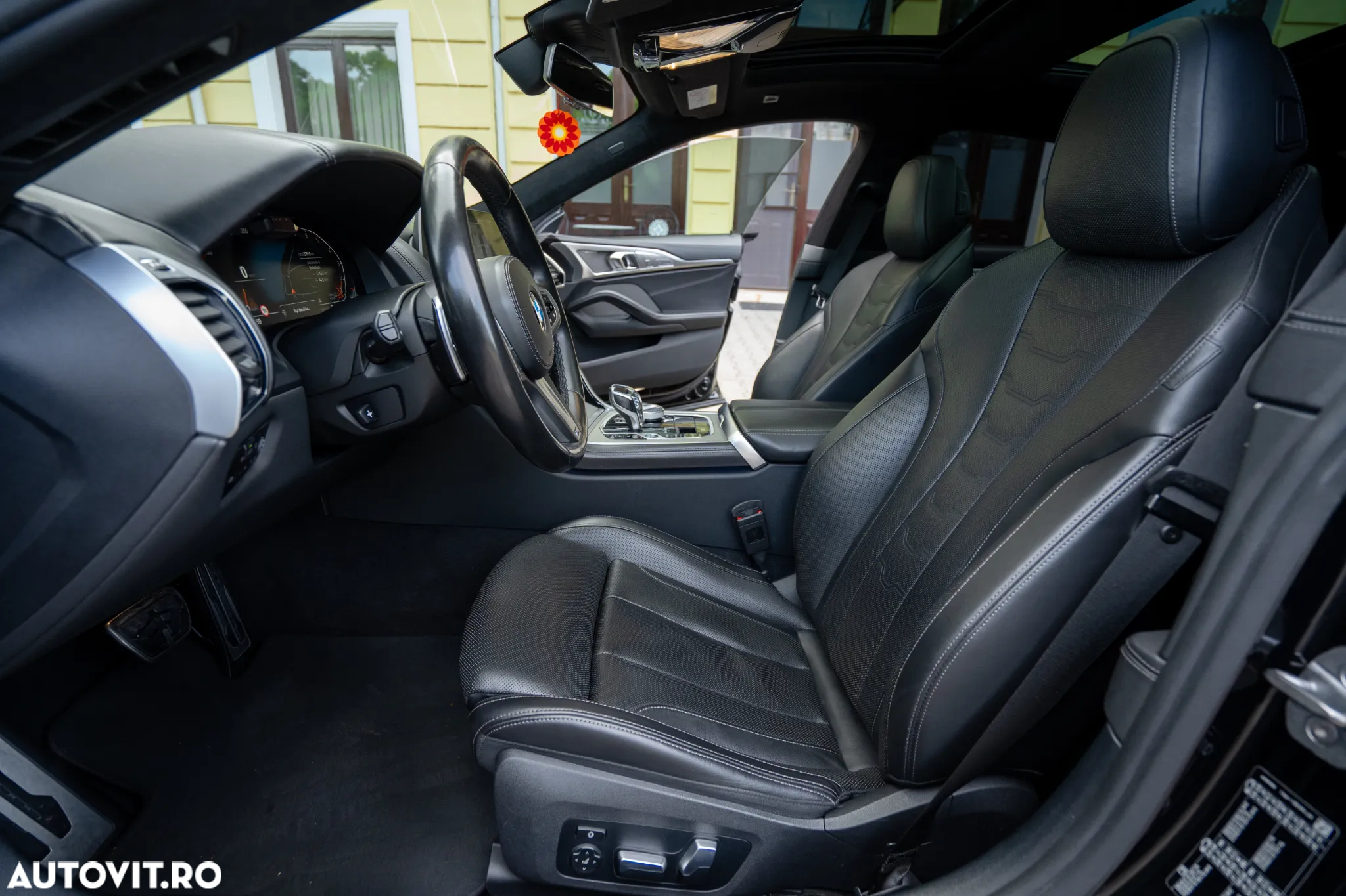 BMW Seria 8 840i xDrive - 37