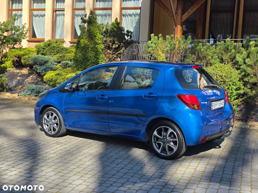 Toyota Yaris 1.33 VVT-i Executive - 28