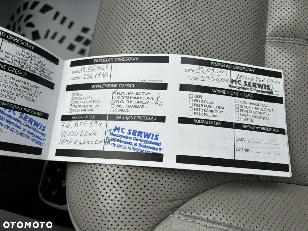 Mercedes-Benz GL - 26