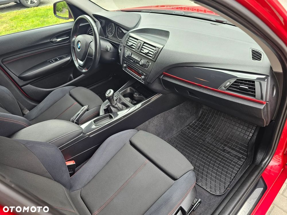 BMW Seria 1 116i Sport Line - 12