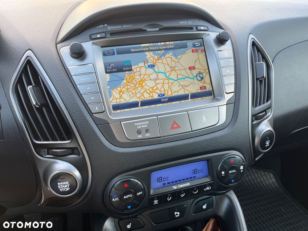 Hyundai ix35 1.7 CRDi 2WD Fifa World Cup Edition - 11