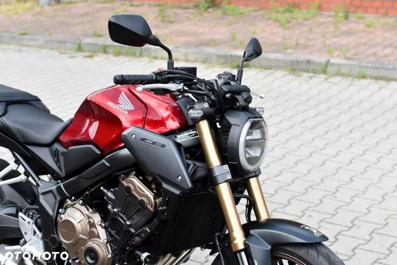 Honda CB - 4