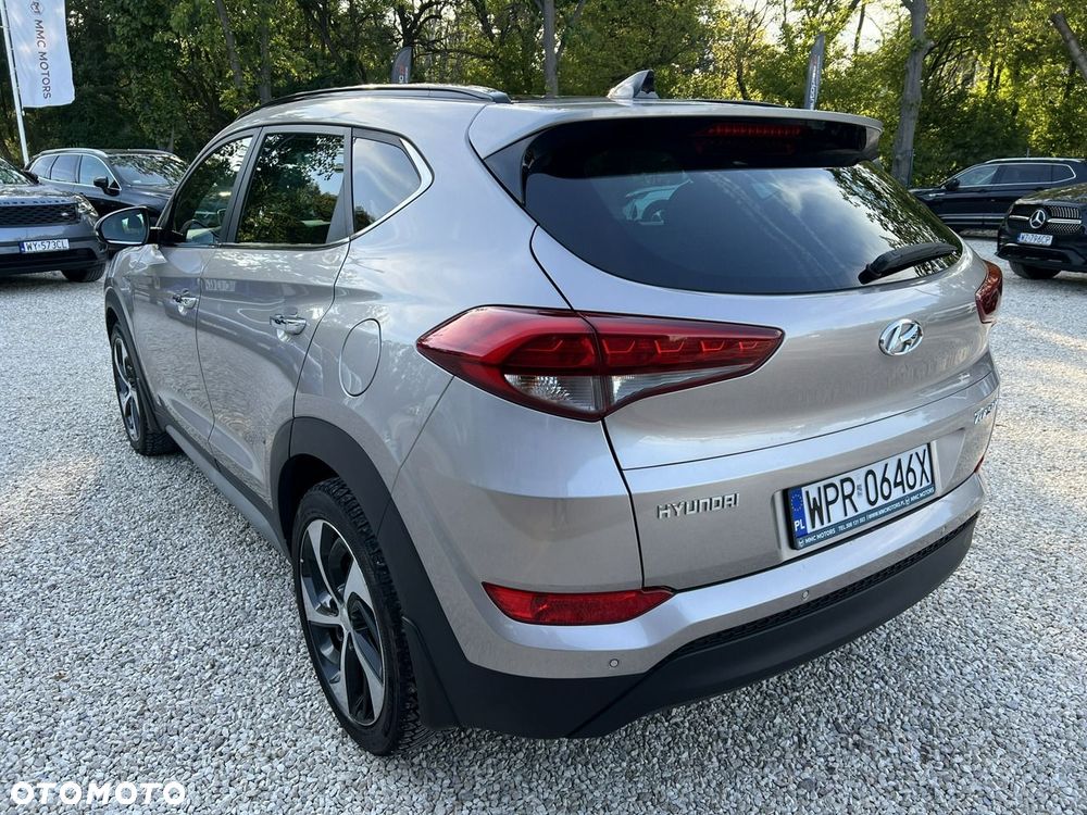 Hyundai Tucson blue 1.7 CRDi 2WD DCT Style - 17