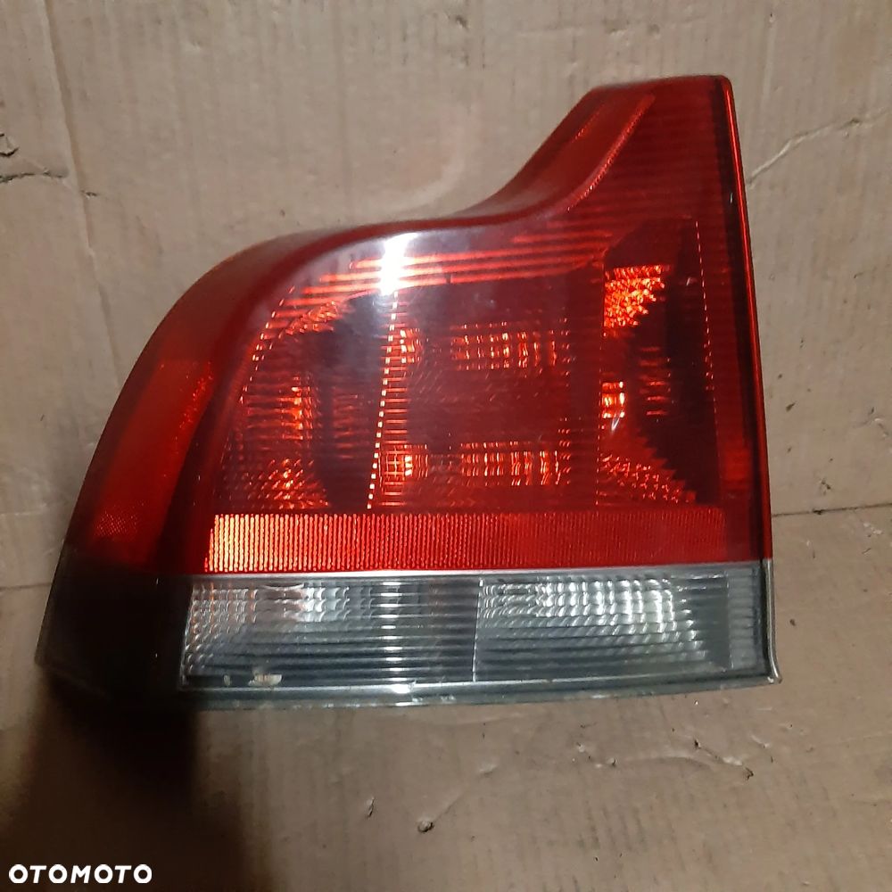 Lampa Tylna Prawa  Volvo S60 99-04 - 4