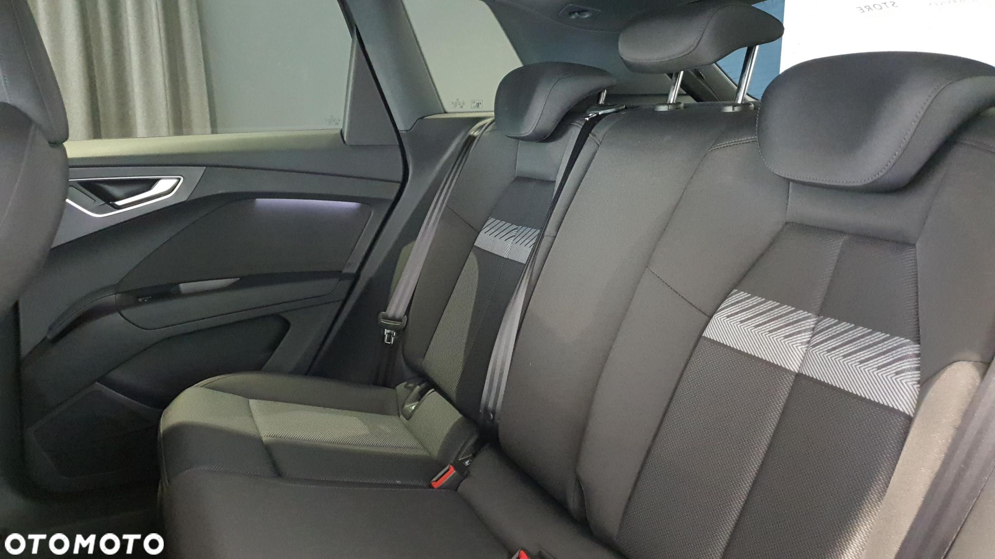 Audi Q4 e-tron - 16