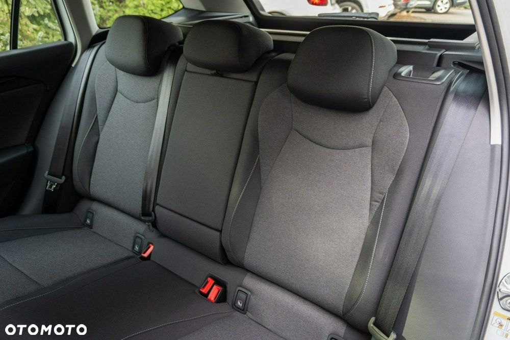 Volkswagen Passat Variant - 16