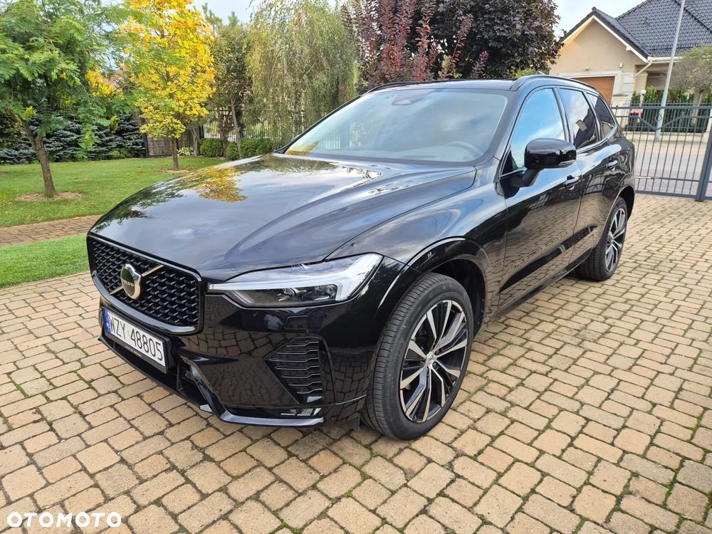 Volvo XC 60 B5 B AWD Ultra Black - 19