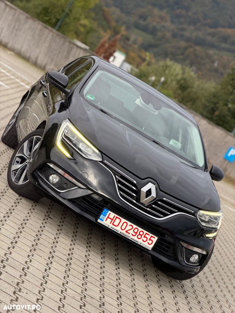 Renault Megane ENERGY TCe 130 BOSE EDITION - 2