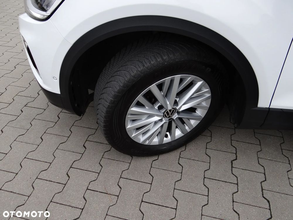 Volkswagen T-Roc - 24