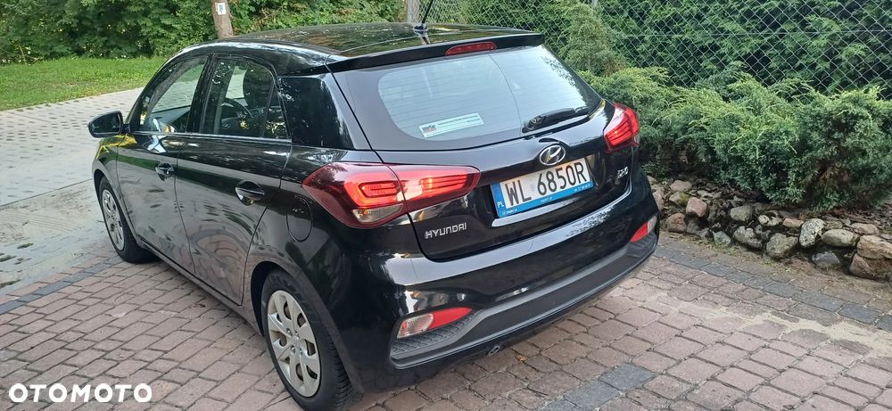 Hyundai i20 1.2 BlueDrive Classic + - 8