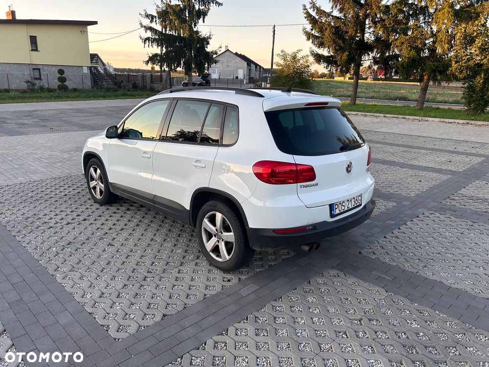 Volkswagen Tiguan - 6