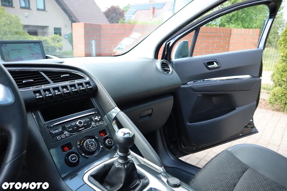 Peugeot 3008 1.2 PureTech Allure - 22