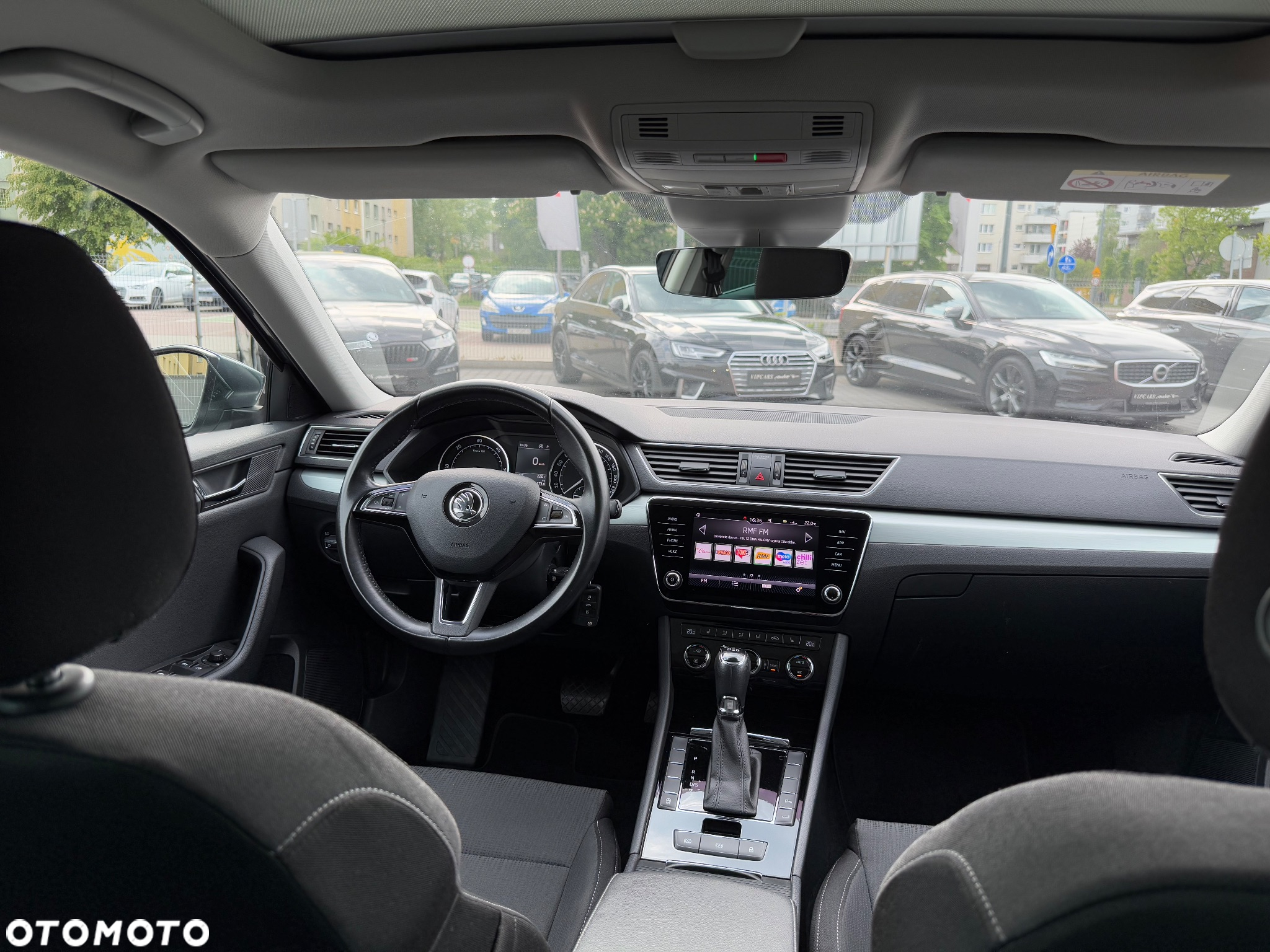 Skoda Superb 1.6 TDI Style DSG - 25
