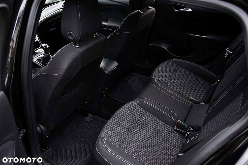 Opel Astra 1.6 CDTI DPF ecoFLEX TourerStart/Stop Exklusiv - 37