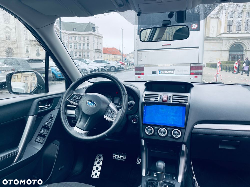 Subaru Forester 2.0 XT Platinum Lineartronic - 19