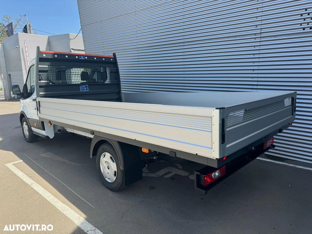 Ford Transit - 8