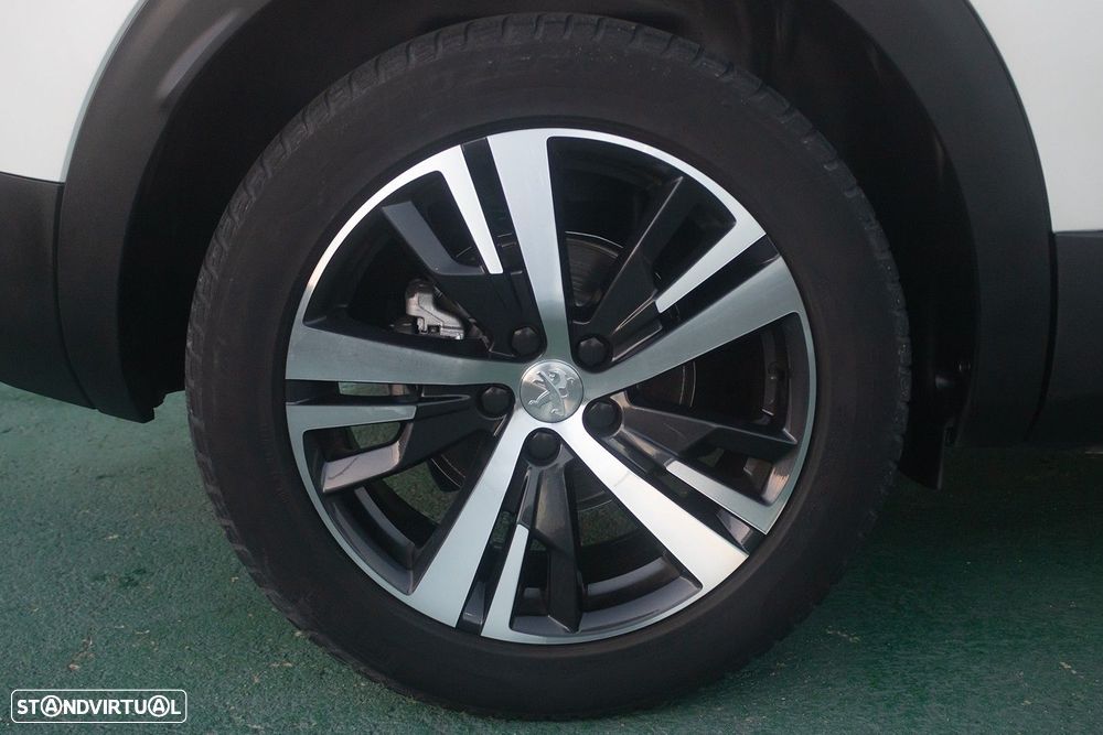 Peugeot 3008 1.6 BlueHDi Allure EAT6 - 7