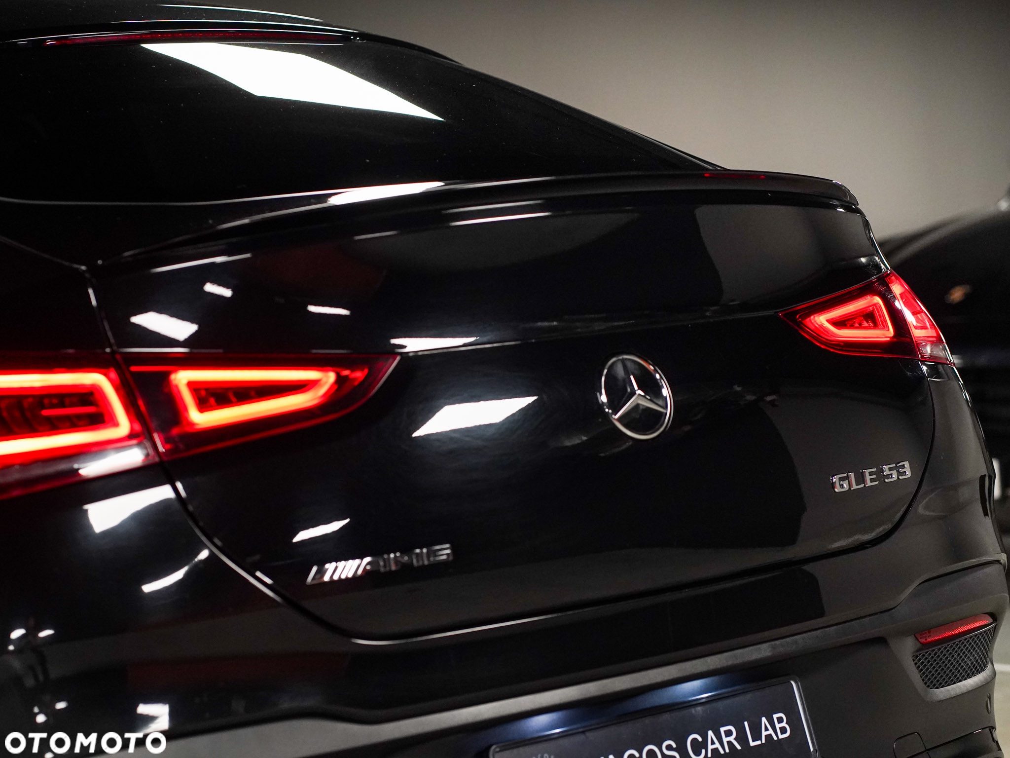 Mercedes-Benz GLE AMG Coupe 53 4-Matic Premium Plus - 3
